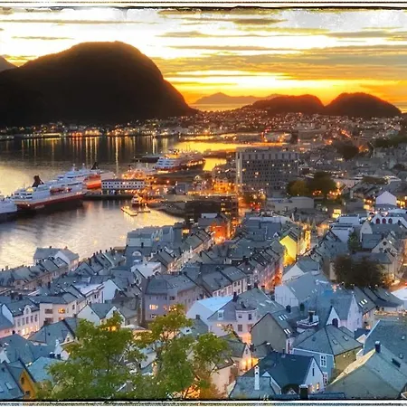 아파트 Bergvegen Aalesund 올레순